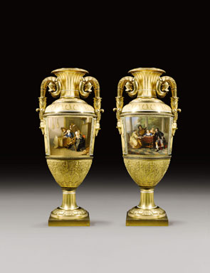 Pair of Magnificent Pair of Imperial Porcelain Vases, Period of Nicholas I (1825-1855), St Petersburg
